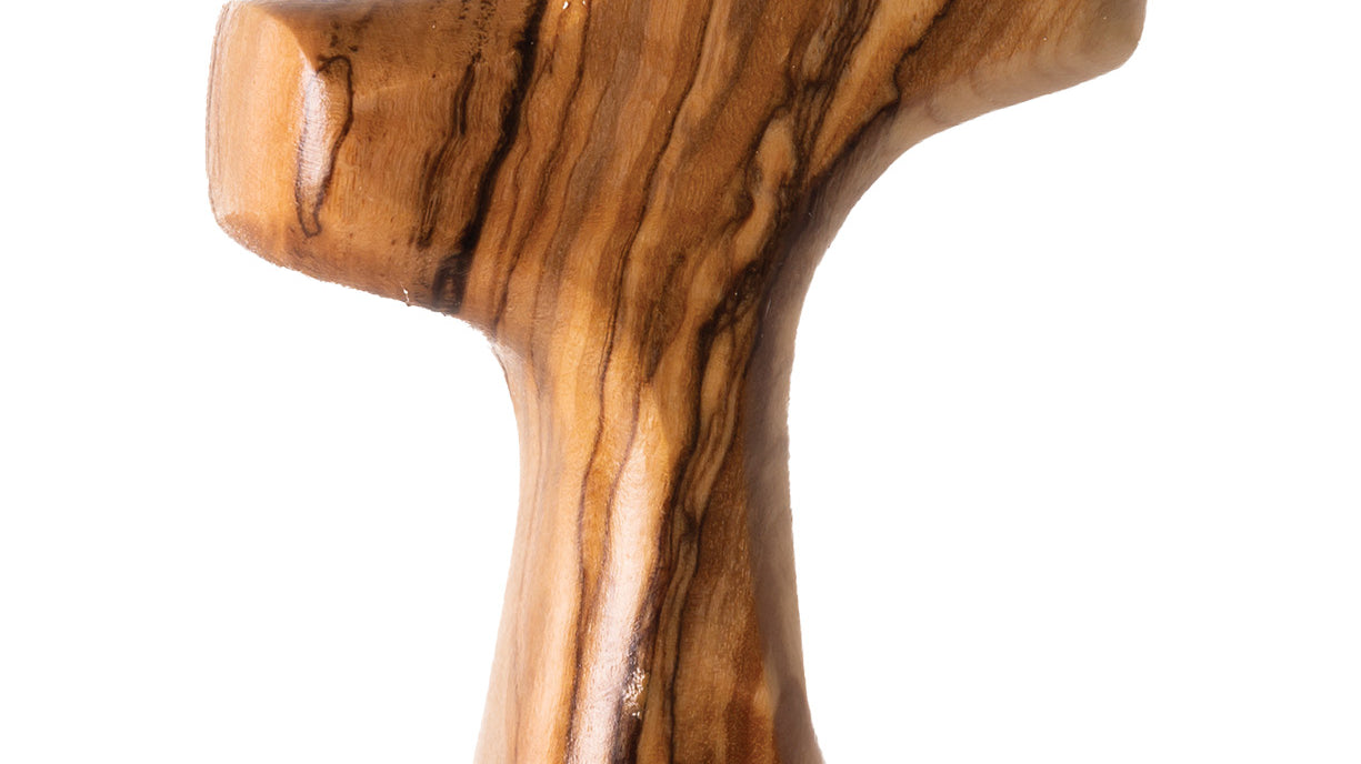 The significance or Bethlehem Olive Wood in Religious Gifts